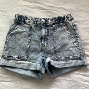 Light wash denim shorts